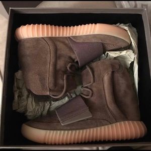Yeezy Boost 750 Chocolate